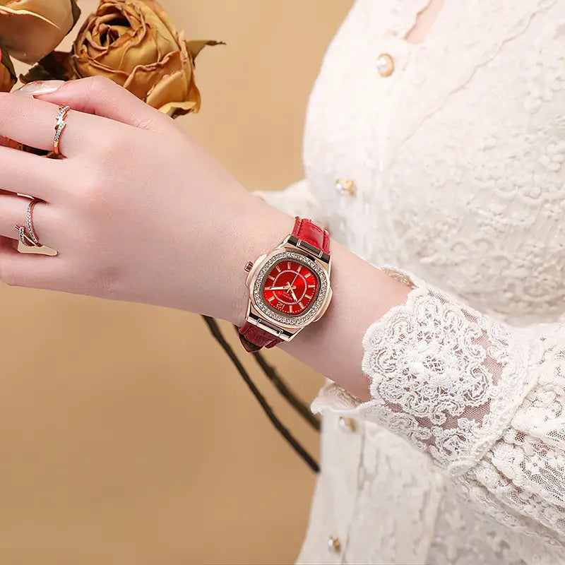 Ženski sat i narukvica